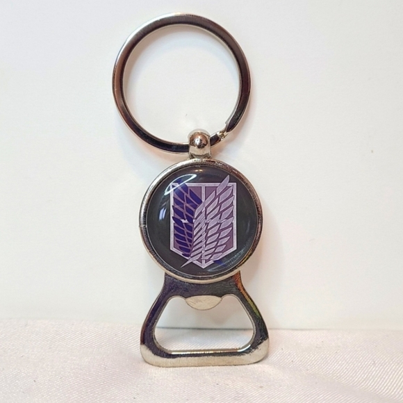 Attack on Titan Bottle Opener Keychain - Picture 1 of 2